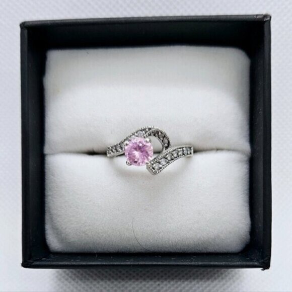 Sterling silver 925 Rose Color Simulant Diamond Simple Round Stone Ring - Picture 1 of 9